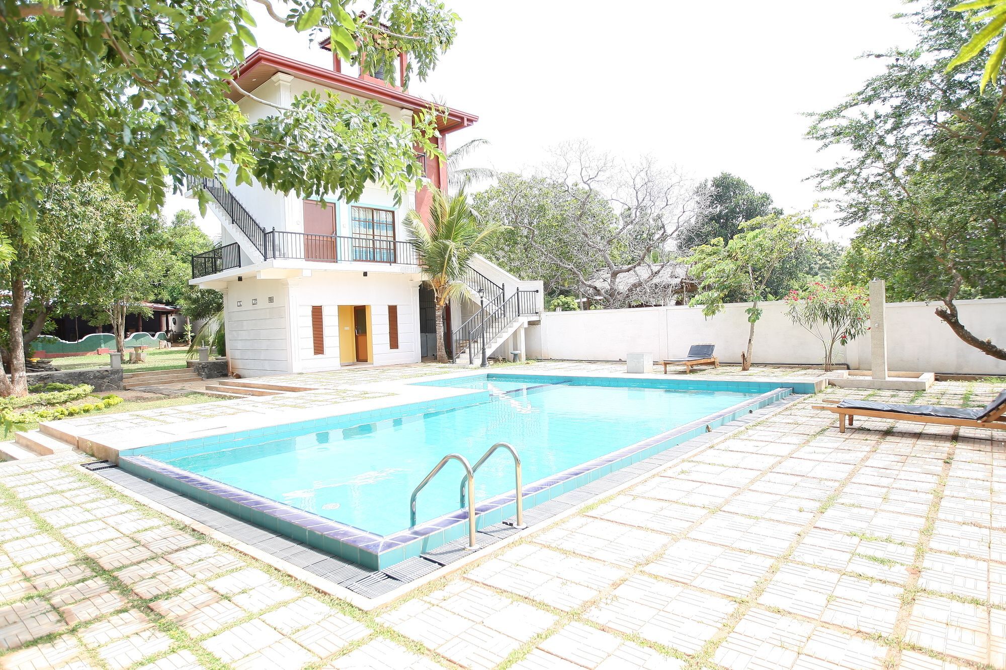 Nilambara Lake View Dambulla Exterior photo