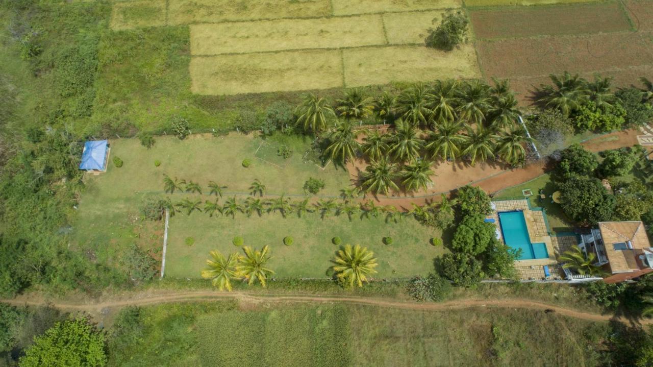 Nilambara Lake View Dambulla Exterior photo